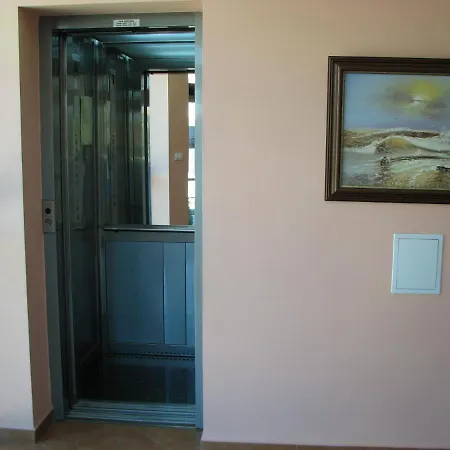 ホテル Sole プリモルスコ